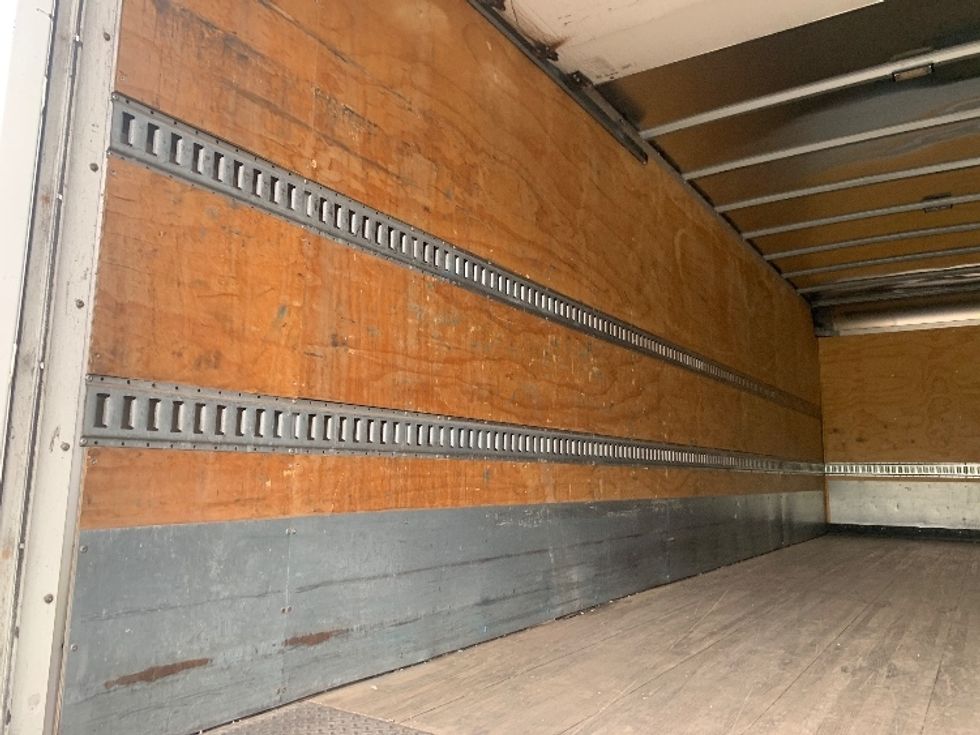 Medium Duty Box Truck-Light and Medium Duty Trucks-Freightliner-2020-M2-Concord-NC-318,923\n\t\tmiles-$ 22,500 - Image 11