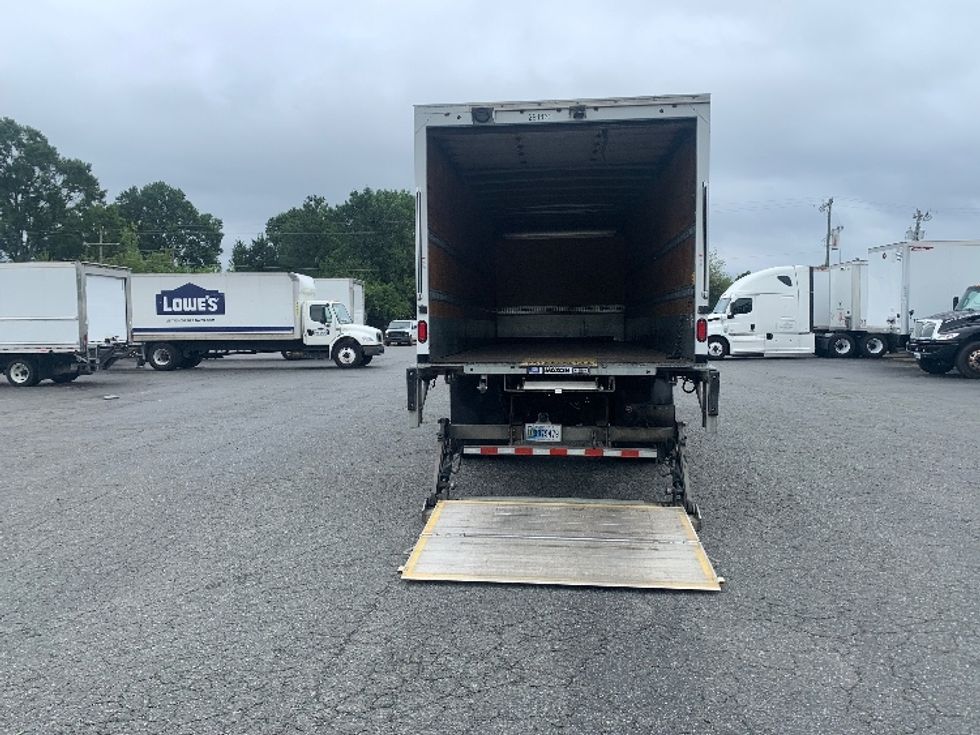 Medium Duty Box Truck-Light and Medium Duty Trucks-Freightliner-2020-M2-Concord-NC-318,923\n\t\tmiles-$ 22,500 - Image 9