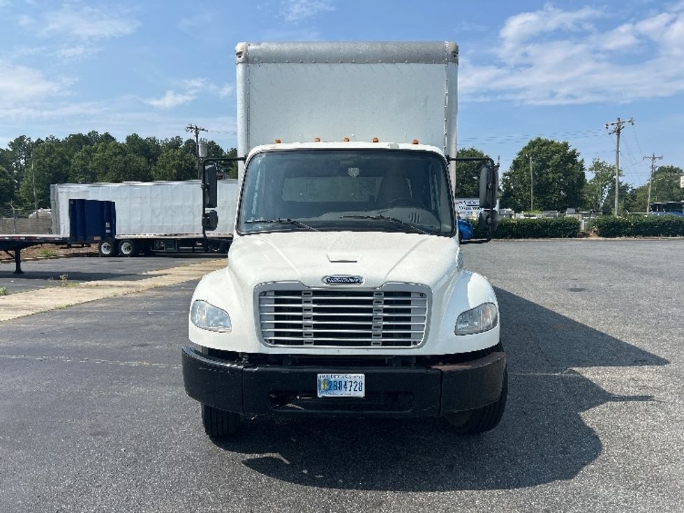 Medium Duty Box Truck-Light and Medium Duty Trucks-Freightliner-2020-M2-Concord-NC-99,800\n\t\tmiles-$ 66,000 - Image 2