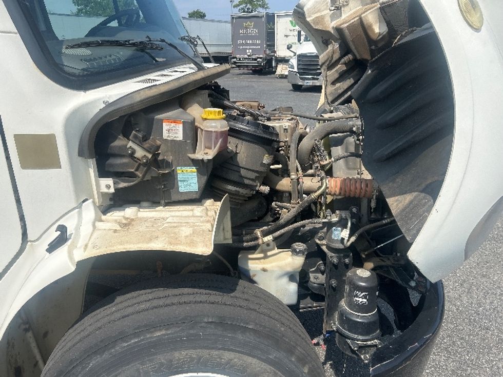 Medium Duty Box Truck-Light and Medium Duty Trucks-Freightliner-2020-M2-Concord-NC-99,800\n\t\tmiles-$ 66,000 - Image 23