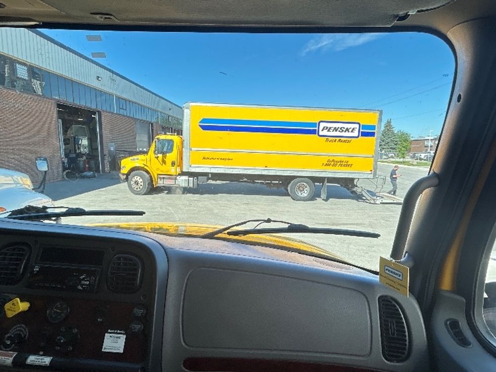 Medium Duty Box Truck-Light and Medium Duty Trucks-Freightliner-2020-M2-Concord-ON-279,178\n\t\tkm-$ 53,000 - Image 14
