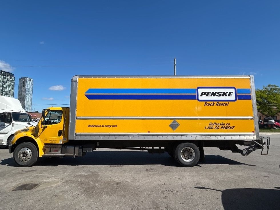 Medium Duty Box Truck-Light and Medium Duty Trucks-Freightliner-2020-M2-Concord-ON-279,178\n\t\tkm-$ 53,000 - Image 4