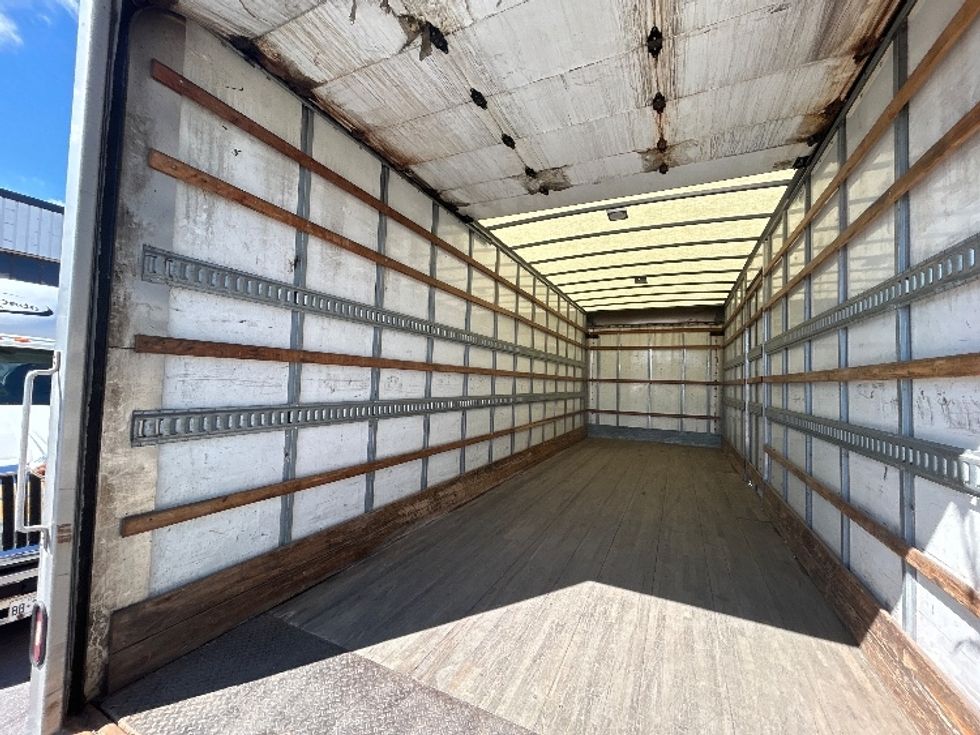 Medium Duty Box Truck-Light and Medium Duty Trucks-Freightliner-2020-M2-Concord-ON-279,178\n\t\tkm-$ 53,000 - Image 8