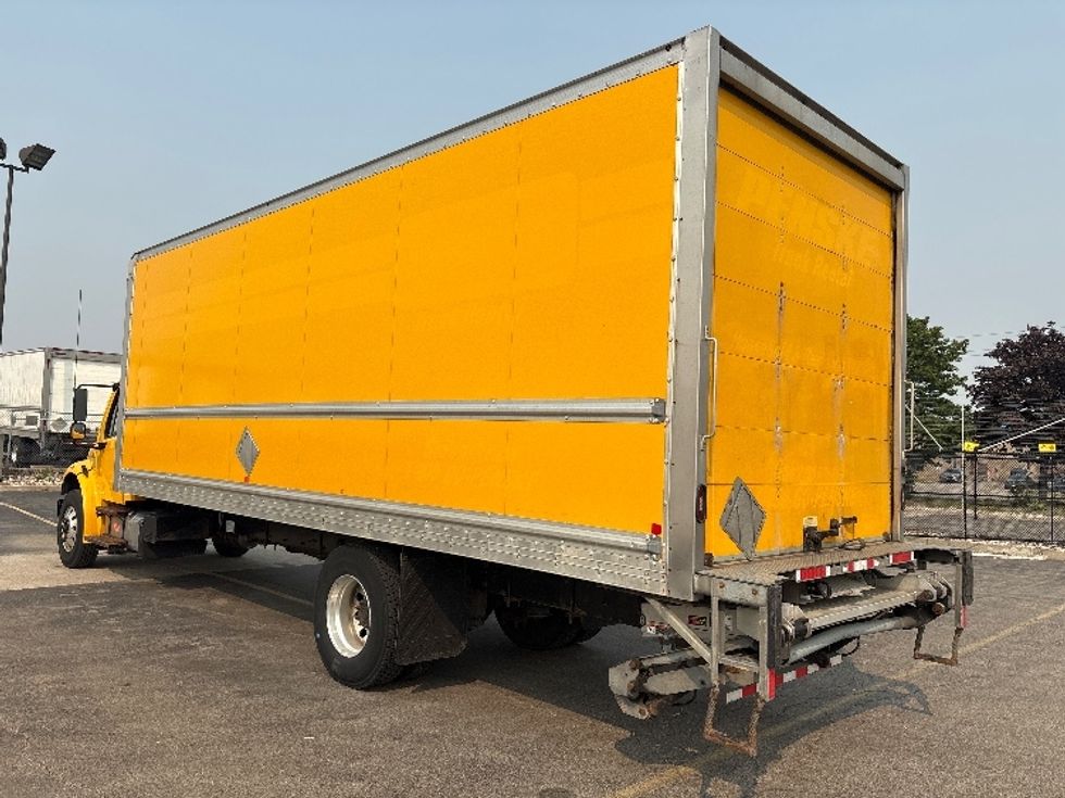 Medium Duty Box Truck-Light and Medium Duty Trucks-Freightliner-2020-M2-Concord-ON-331,478\n\t\tkm-$ 44,000 - Image 6