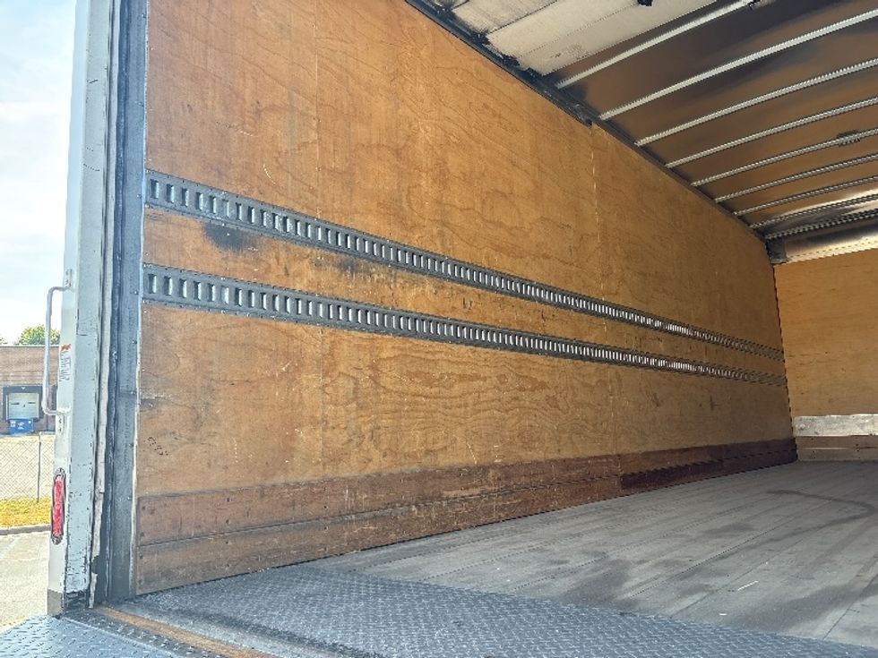 Medium Duty Box Truck-Light and Medium Duty Trucks-Freightliner-2020-M2-Conover-NC-194,164\n\t\tmiles-$ 54,500 - Image 10