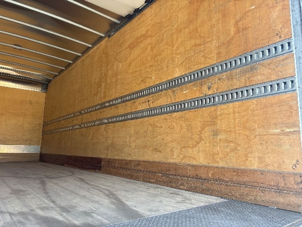 Medium Duty Box Truck-Light and Medium Duty Trucks-Freightliner-2020-M2-Conover-NC-194,164\n\t\tmiles-$ 54,500 - Image 11