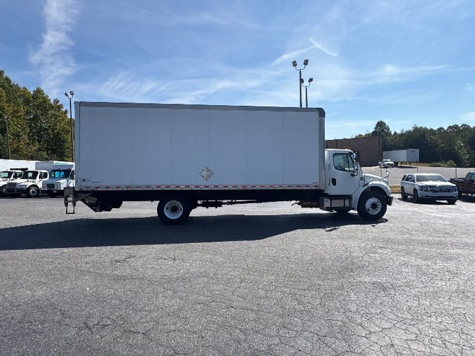 Medium Duty Box Truck-Light and Medium Duty Trucks-Freightliner-2020-M2-Conover-NC-194,164\n\t\tmiles-$ 54,500 - Image 13