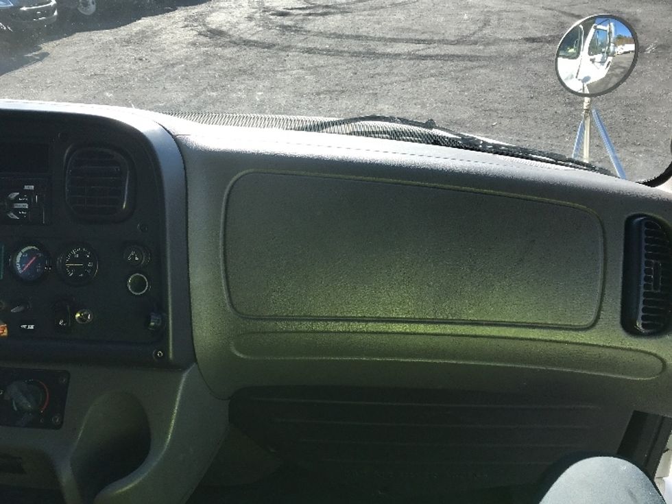 Medium Duty Box Truck-Light and Medium Duty Trucks-Freightliner-2020-M2-Conway-SC-166,266\n\t\tmiles-$ 70,500 - Image 21