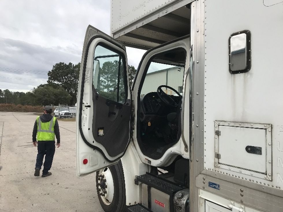 Medium Duty Box Truck-Light and Medium Duty Trucks-Freightliner-2020-M2-Conway-SC-184,359\n\t\tmiles-$ 62,000 - Image 16