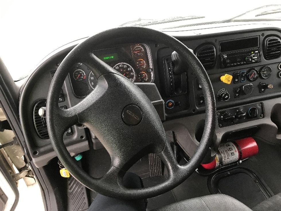 Medium Duty Box Truck-Light and Medium Duty Trucks-Freightliner-2020-M2-Conway-SC-184,359\n\t\tmiles-$ 62,000 - Image 18