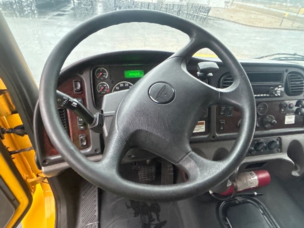 Medium Duty Box Truck-Light and Medium Duty Trucks-Freightliner-2020-M2-Conyers-GA-159,829\n\t\tmiles-$ 51,500 - Image 17