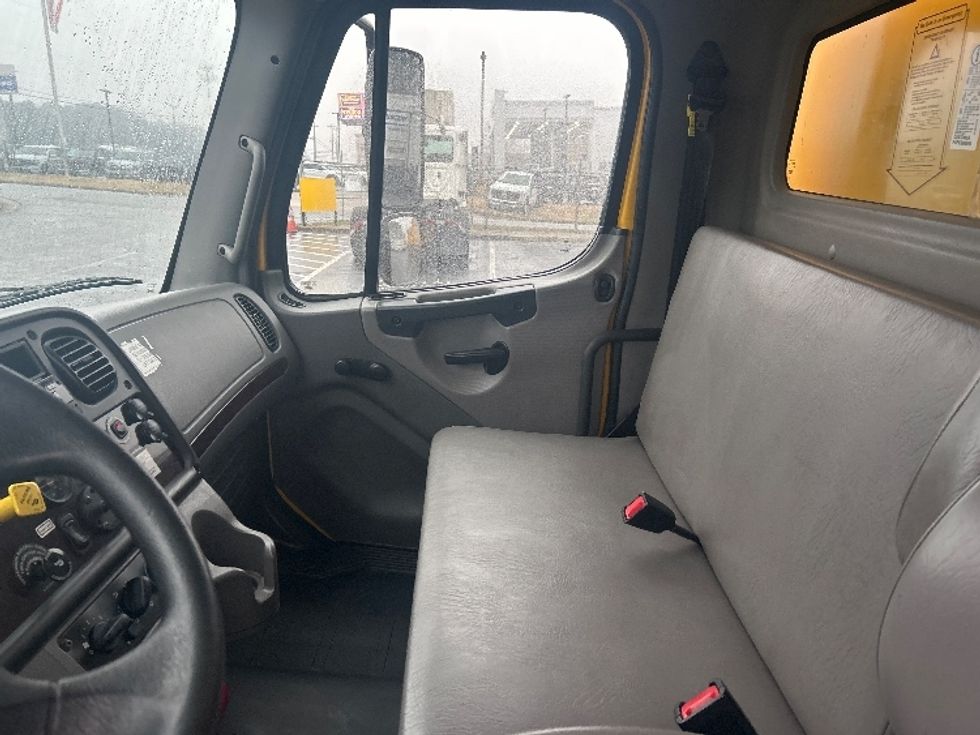 Medium Duty Box Truck-Light and Medium Duty Trucks-Freightliner-2020-M2-Conyers-GA-159,829\n\t\tmiles-$ 51,500 - Image 18