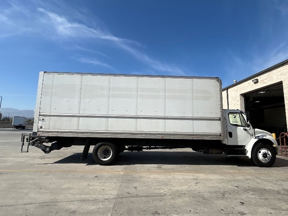 Medium Duty Box Truck-Light and Medium Duty Trucks-Freightliner-2020-M2-Corona-CA-213,967\n\t\tmiles-$ 18,500 - Image 15