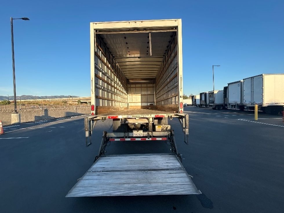 Medium Duty Box Truck-Light and Medium Duty Trucks-Freightliner-2020-M2-Corona-CA-213,967\n\t\tmiles-$ 18,500 - Image 9