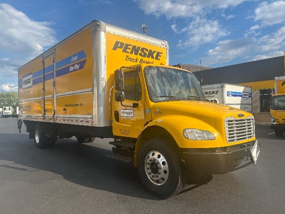 Medium Duty Box Truck-Light and Medium Duty Trucks-Freightliner-2020-M2-Cranbury-NJ-130,000\n\t\tmiles-$ 44,500 - Image 1