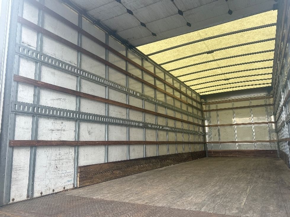 Medium Duty Box Truck-Light and Medium Duty Trucks-Freightliner-2020-M2-Cranbury-NJ-130,000\n\t\tmiles-$ 44,500 - Image 11