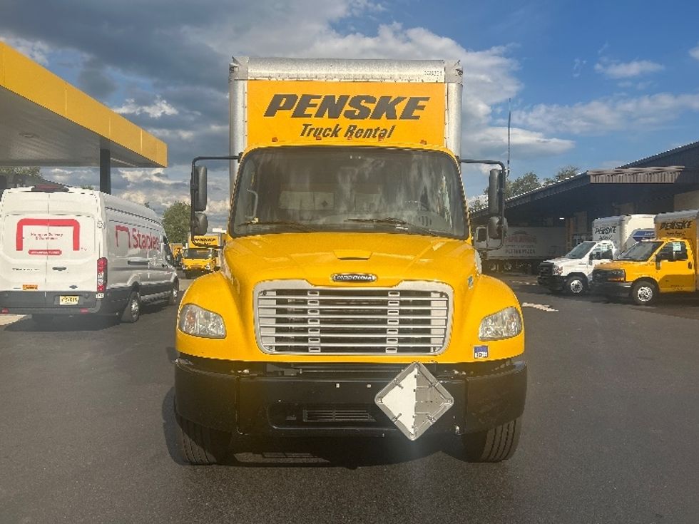 Medium Duty Box Truck-Light and Medium Duty Trucks-Freightliner-2020-M2-Cranbury-NJ-130,000\n\t\tmiles-$ 44,500 - Image 2