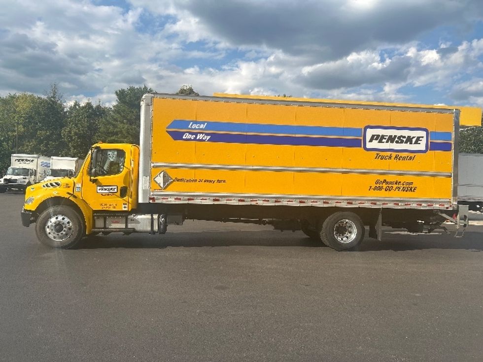 Medium Duty Box Truck-Light and Medium Duty Trucks-Freightliner-2020-M2-Cranbury-NJ-130,000\n\t\tmiles-$ 44,500 - Image 4