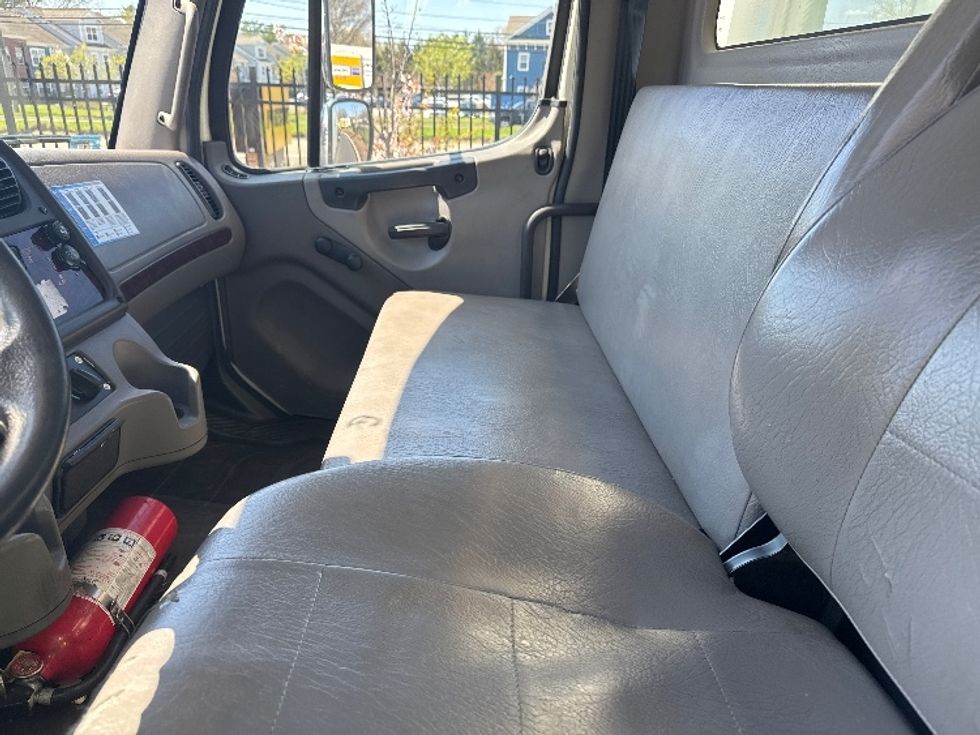 Medium Duty Box Truck-Light and Medium Duty Trucks-Freightliner-2020-M2-Cranbury-NJ-194,250\n\t\tmiles-$ 52,500 - Image 16