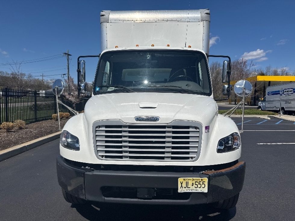 Medium Duty Box Truck-Light and Medium Duty Trucks-Freightliner-2020-M2-Cranbury-NJ-194,250\n\t\tmiles-$ 52,500 - Image 2