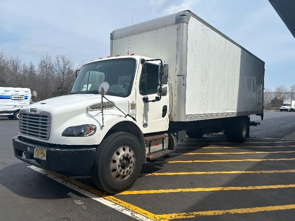 Medium Duty Box Truck-Light and Medium Duty Trucks-Freightliner-2020-M2-Cranbury-NJ-201,705\n\t\tmiles-$ 51,000 - Image 1