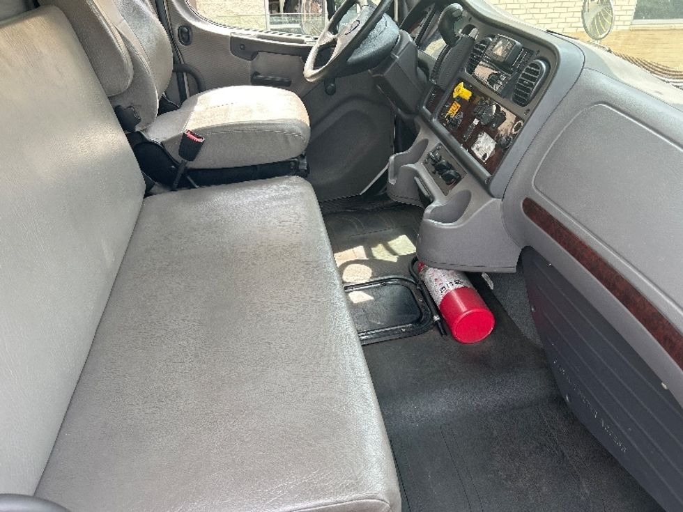Medium Duty Box Truck-Light and Medium Duty Trucks-Freightliner-2020-M2-Cranbury-NJ-201,705\n\t\tmiles-$ 51,000 - Image 21