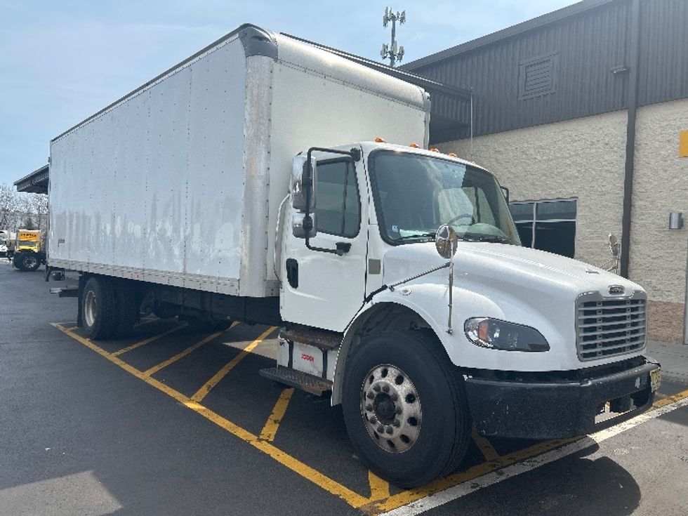 Medium Duty Box Truck-Light and Medium Duty Trucks-Freightliner-2020-M2-Cranbury-NJ-201,705\n\t\tmiles-$ 51,000 - Image 3