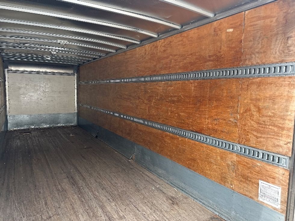 Medium Duty Box Truck-Light and Medium Duty Trucks-Freightliner-2020-M2-Cranbury-NJ-210,087\n\t\tmiles-$ 52,000 - Image 12