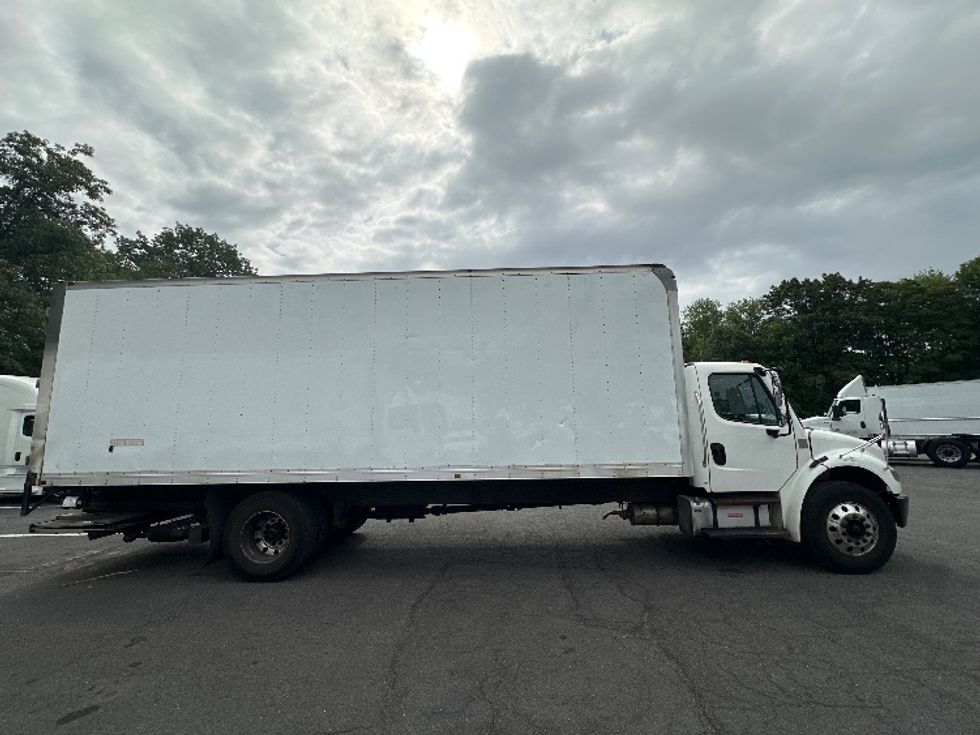 Medium Duty Box Truck-Light and Medium Duty Trucks-Freightliner-2020-M2-Cranbury-NJ-210,087\n\t\tmiles-$ 52,000 - Image 15