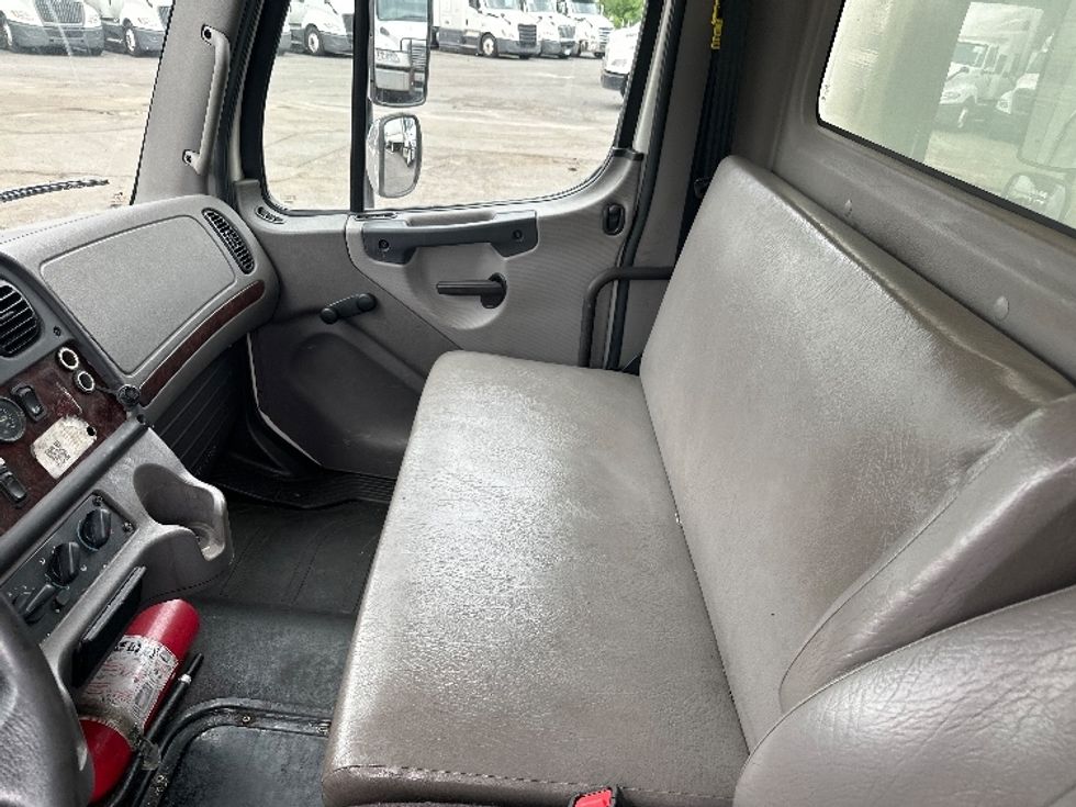 Medium Duty Box Truck-Light and Medium Duty Trucks-Freightliner-2020-M2-Cranbury-NJ-210,087\n\t\tmiles-$ 52,000 - Image 19