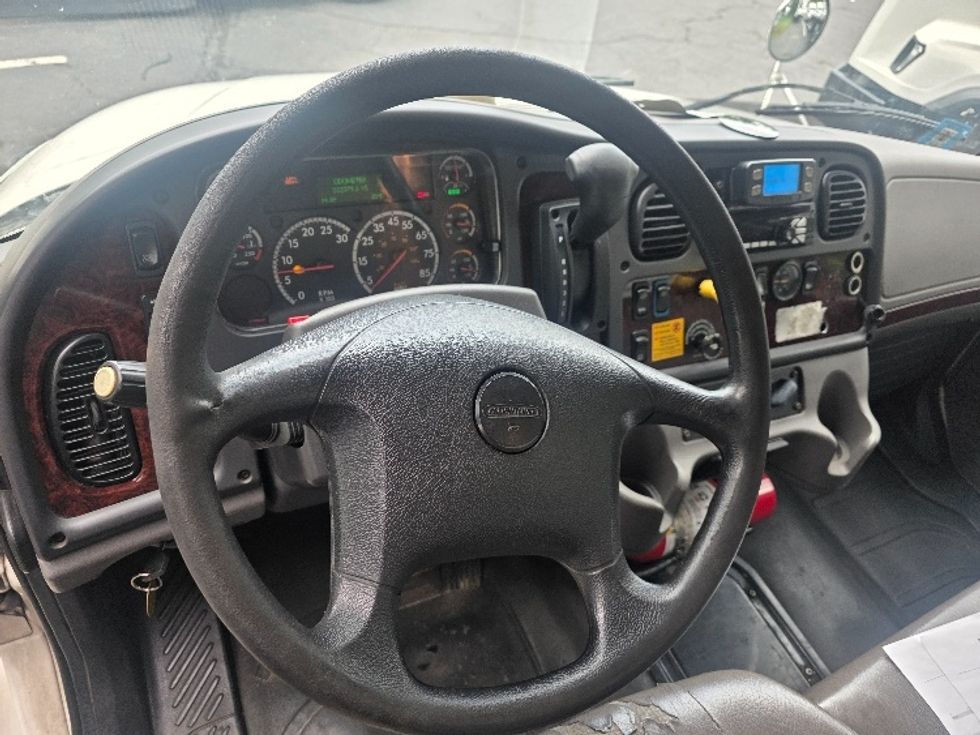 Medium Duty Box Truck-Light and Medium Duty Trucks-Freightliner-2020-M2-Cranbury-NJ-222,458\n\t\tmiles-$ 51,250 - Image 17