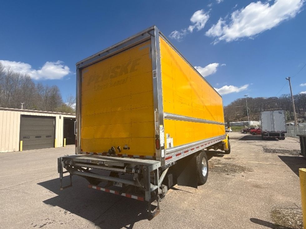 Medium Duty Box Truck-Light and Medium Duty Trucks-Freightliner-2020-M2-Cross Lanes-WV-165,816\n\t\tmiles-$ 49,500 - Image 11