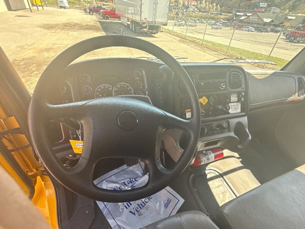 Medium Duty Box Truck-Light and Medium Duty Trucks-Freightliner-2020-M2-Cross Lanes-WV-165,816\n\t\tmiles-$ 49,500 - Image 16