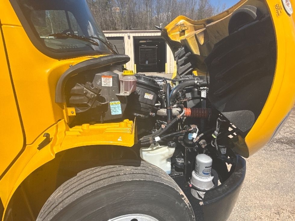 Medium Duty Box Truck-Light and Medium Duty Trucks-Freightliner-2020-M2-Cross Lanes-WV-165,816\n\t\tmiles-$ 49,500 - Image 21