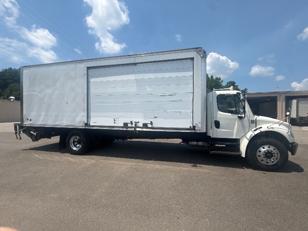 Medium Duty Box Truck-Light and Medium Duty Trucks-Freightliner-2020-M2-Cross Lanes-WV-169,755\n\t\tmiles-$ 56,500 - Image 15