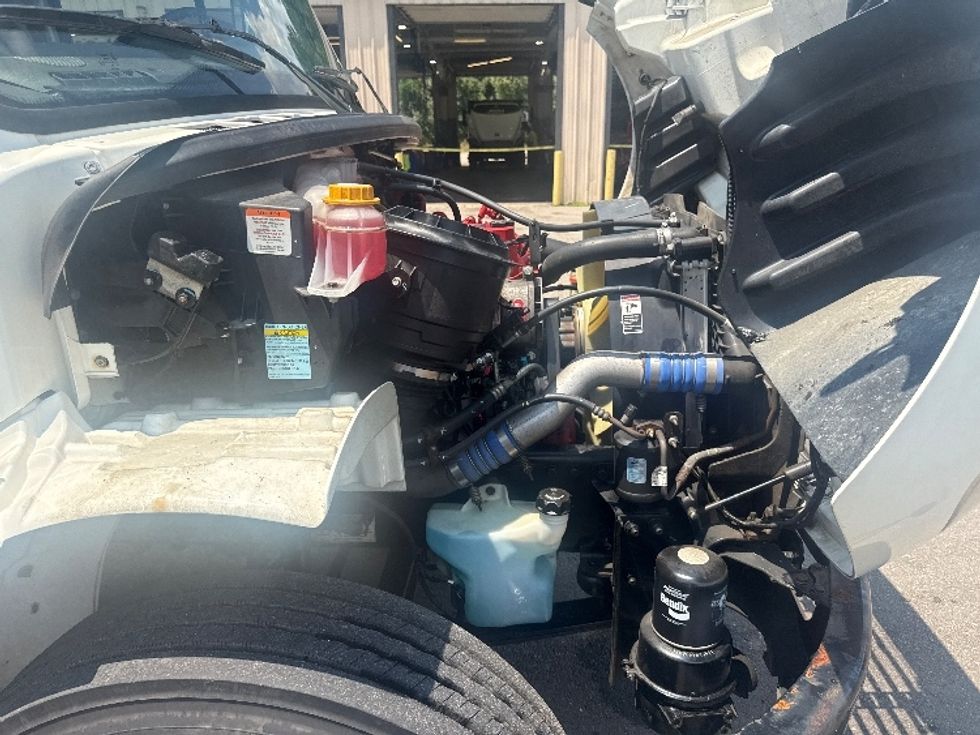 Medium Duty Box Truck-Light and Medium Duty Trucks-Freightliner-2020-M2-Cross Lanes-WV-169,755\n\t\tmiles-$ 56,500 - Image 23