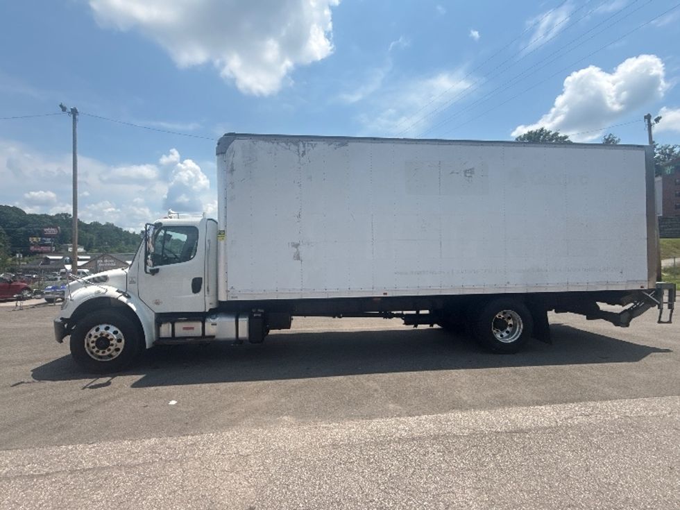 Medium Duty Box Truck-Light and Medium Duty Trucks-Freightliner-2020-M2-Cross Lanes-WV-169,755\n\t\tmiles-$ 56,500 - Image 4