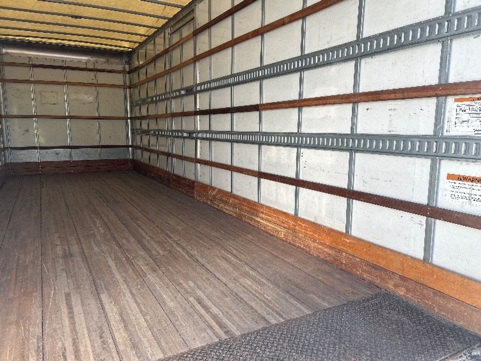 Medium Duty Box Truck-Light and Medium Duty Trucks-Freightliner-2020-M2-Dallas-TX-133,950\n\t\tmiles-$ 67,250 - Image 12
