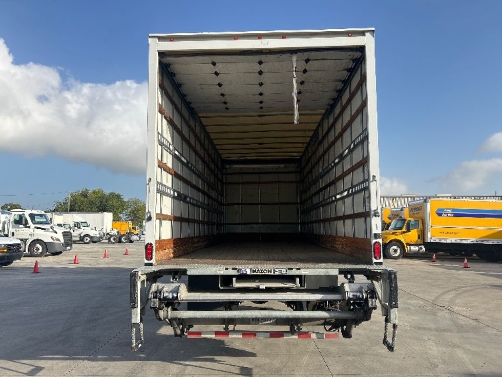 Medium Duty Box Truck-Light and Medium Duty Trucks-Freightliner-2020-M2-Dallas-TX-133,950\n\t\tmiles-$ 67,250 - Image 8