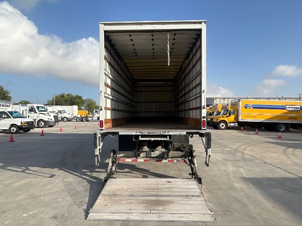Medium Duty Box Truck-Light and Medium Duty Trucks-Freightliner-2020-M2-Dallas-TX-133,950\n\t\tmiles-$ 67,250 - Image 9