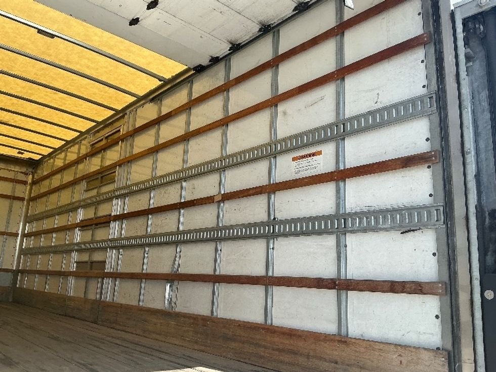Medium Duty Box Truck-Light and Medium Duty Trucks-Freightliner-2020-M2-Dallas-TX-137,624\n\t\tmiles-$ 66,750 - Image 12