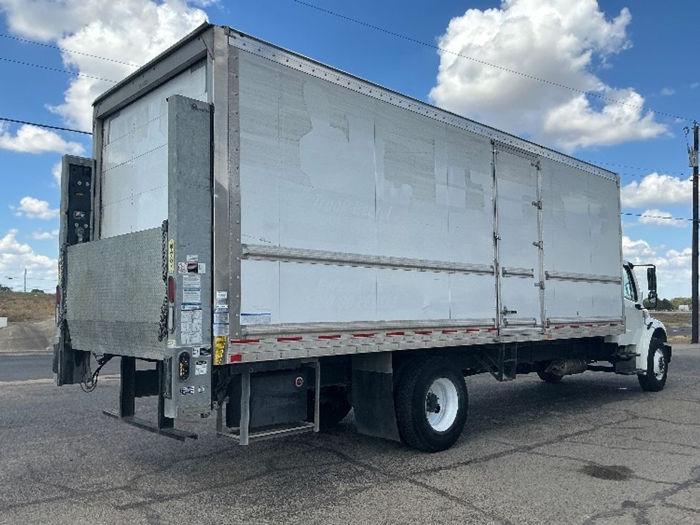 Medium Duty Box Truck-Light and Medium Duty Trucks-Freightliner-2020-M2-Dallas-TX-137,624\n\t\tmiles-$ 66,750 - Image 13