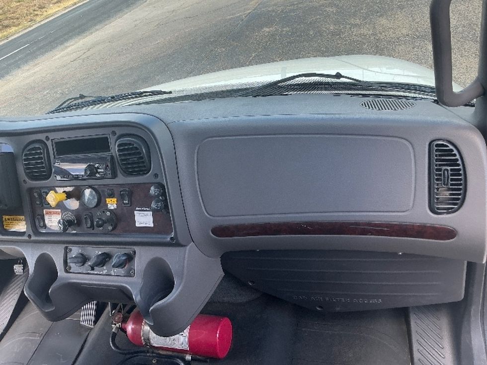 Medium Duty Box Truck-Light and Medium Duty Trucks-Freightliner-2020-M2-Dallas-TX-137,624\n\t\tmiles-$ 66,750 - Image 21