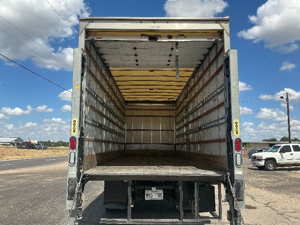 Medium Duty Box Truck-Light and Medium Duty Trucks-Freightliner-2020-M2-Dallas-TX-137,624\n\t\tmiles-$ 66,750 - Image 8