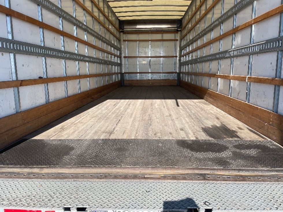 Medium Duty Box Truck-Light and Medium Duty Trucks-Freightliner-2020-M2-Dallas-TX-139,444\n\t\tmiles-$ 56,750 - Image 10