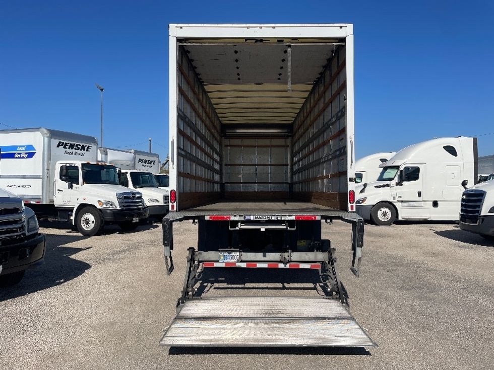 Medium Duty Box Truck-Light and Medium Duty Trucks-Freightliner-2020-M2-Dallas-TX-139,444\n\t\tmiles-$ 56,750 - Image 9