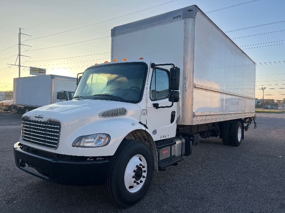 Medium Duty Box Truck-Light and Medium Duty Trucks-Freightliner-2020-M2-Dallas-TX-159,139\n\t\tmiles-$ 53,750 - Image 3