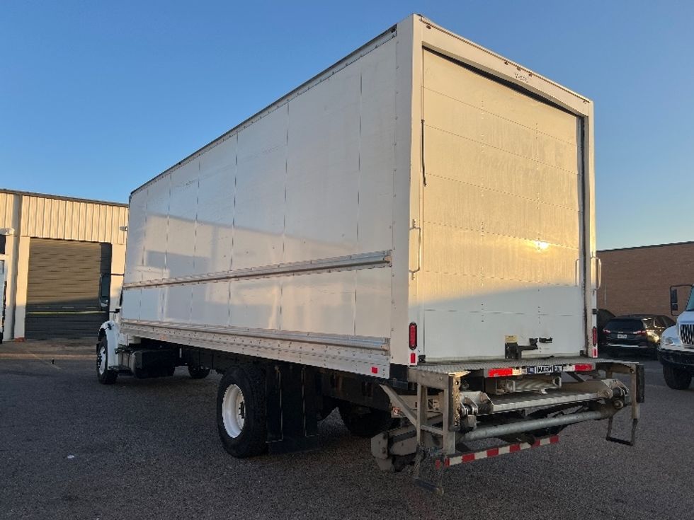 Medium Duty Box Truck-Light and Medium Duty Trucks-Freightliner-2020-M2-Dallas-TX-159,139\n\t\tmiles-$ 53,750 - Image 6