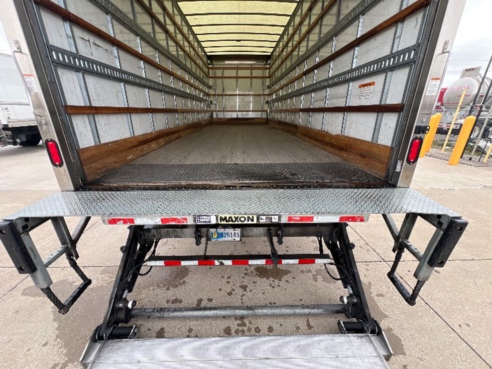 Medium Duty Box Truck-Light and Medium Duty Trucks-Freightliner-2020-M2-Dallas-TX-163,872\n\t\tmiles-$ 53,000 - Image 10