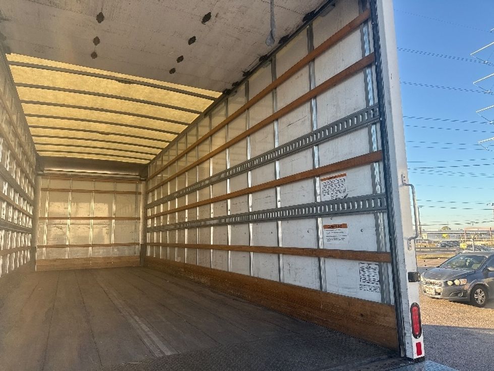 Medium Duty Box Truck-Light and Medium Duty Trucks-Freightliner-2020-M2-Dallas-TX-164,208\n\t\tmiles-$ 53,000 - Image 12